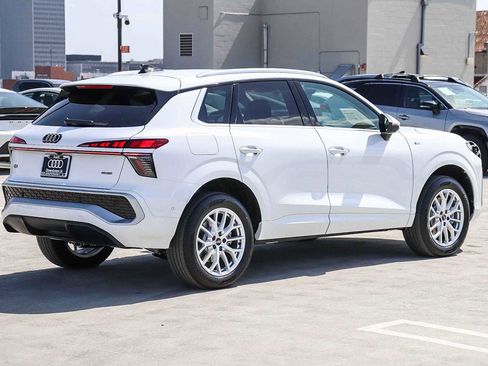 New 2026 Audi Q3 quattro 2.0T image 4