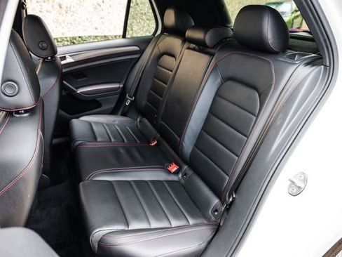 Used 2019 Volkswagen GTI SE image 78