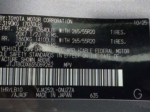 Used 2025 Lexus GX 550 550 Premium w/ Accessory Package (2T) image 41