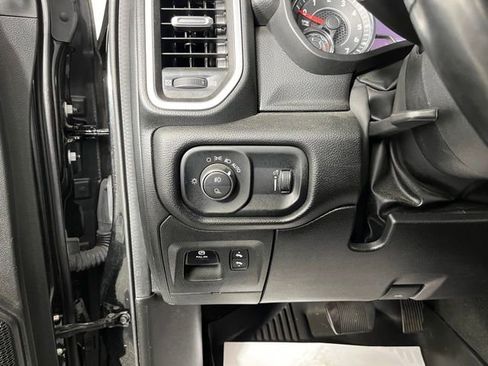 Used 2023 RAM 1500 Big Horn AWD/4WD image 17
