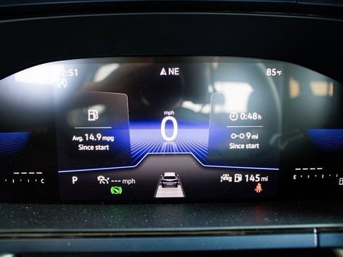 Used 2023 Volkswagen Taos SE image 27