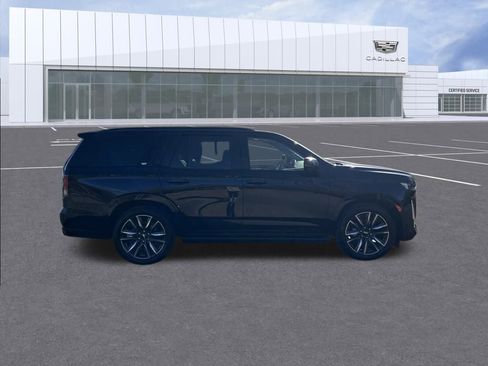 Certified 2023 Cadillac Escalade Sport Platinum image 8