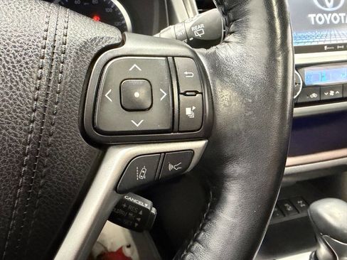 Used 2018 Toyota Highlander Limited Platinum w/ Protection Package #3 image 35