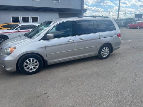 Used 2009 Honda Odyssey EX image 2