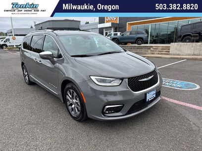 Used 2021 Chrysler Pacifica Pinnacle