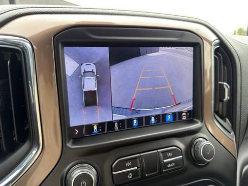 Used 2023 Chevrolet Silverado 3500 High Country w/ Z71 Off-Road Package AWD/4WD image 22