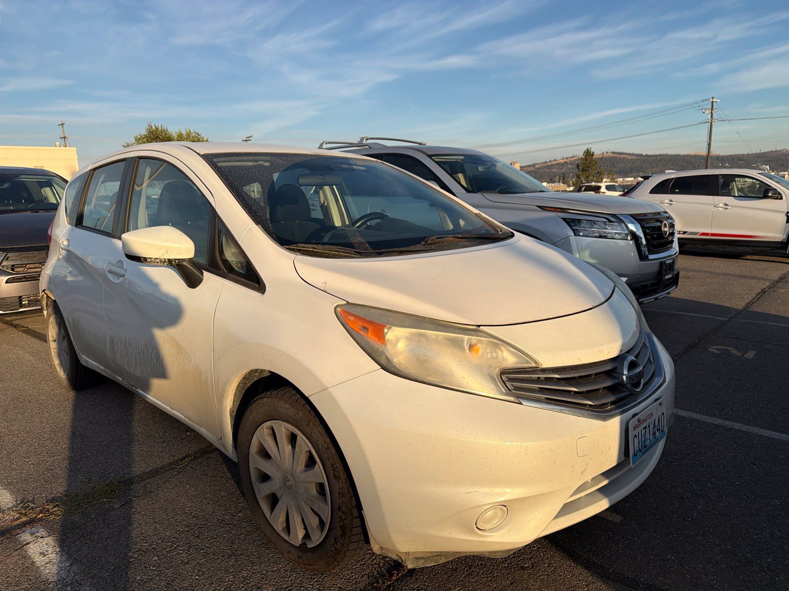 Used 2015 Nissan Versa Note SV FWD image 3