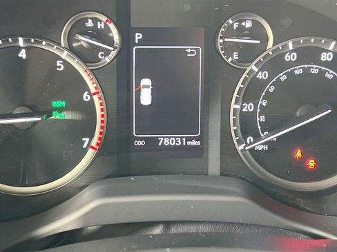 Used 2021 Lexus GX 460 Premium image 12