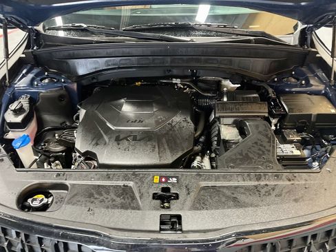 Used 2025 Kia Telluride EX X-Line AWD/4WD image 33