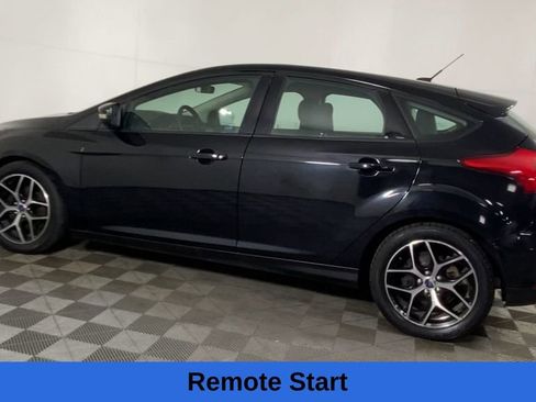Used 2017 Ford Focus SEL w/ Cold Weather Package image 8