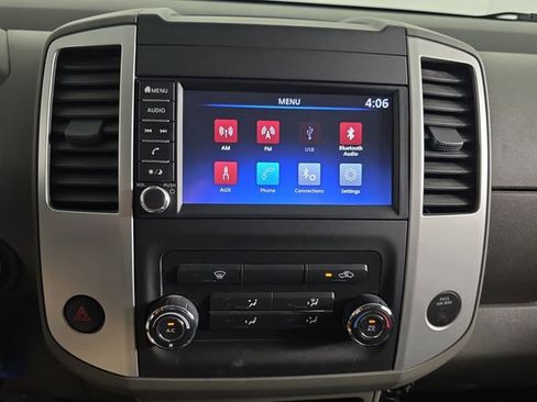 Used 2019 Nissan Frontier SV AWD/4WD image 14
