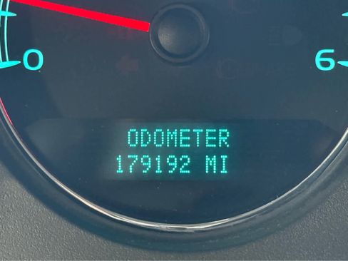 Used 2007 Chevrolet Silverado 1500 LTZ w/ Safety Package image 26