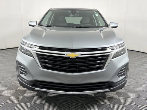 Used 2024 Chevrolet Equinox LT FWD image 2