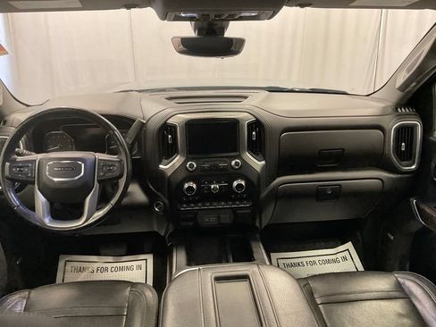 Used 2020 GMC Sierra 1500 Denali w/ Technology Package AWD/4WD image 2