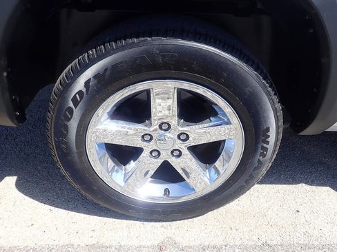 Used 2012 RAM 1500 Express AWD/4WD image 35