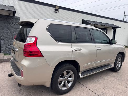 Used 2013 Lexus GX 460 Premium AWD/4WD image 5