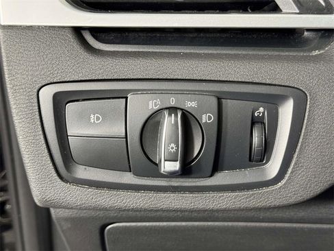 Used 2018 BMW X1 xDrive28i image 19