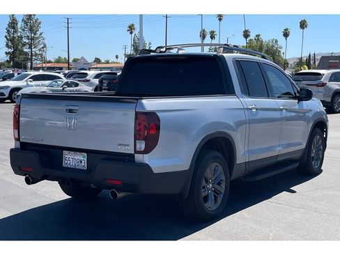 Used 2022 Honda Ridgeline Sport image 6