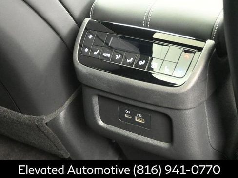 Certified 2025 INFINITI QX60 Luxe w/ Black Edition AWD/4WD image 10