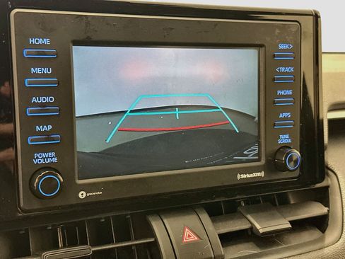Used 2020 Toyota RAV4 XLE w/ Convenience Package AWD/4WD image 23