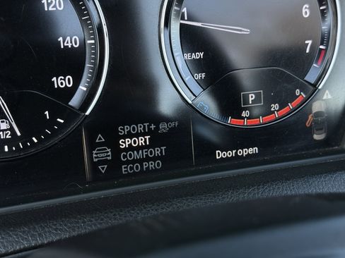 Used 2020 BMW 230i Convertible w/ Convenience Package image 27