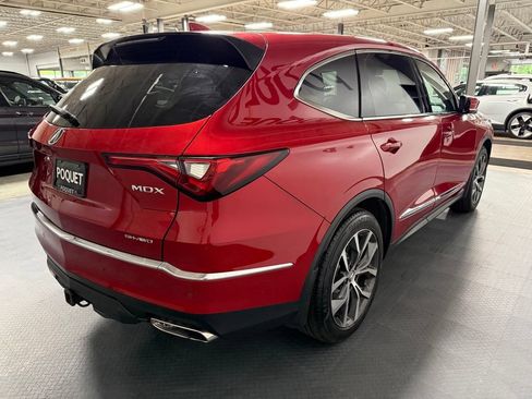 Used 2024 Acura MDX SH-AWD w/ Technology Package image 4