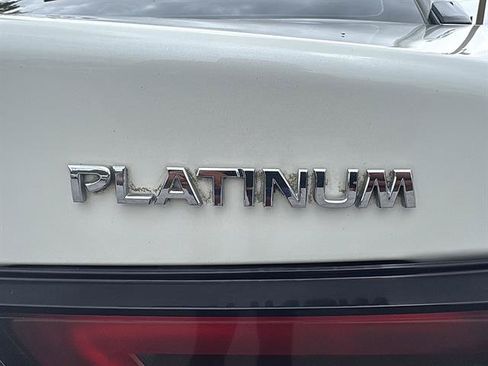 Used 2019 Nissan Maxima Platinum w/ Reserve Package FWD image 13