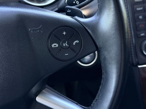 Used 2011 Mercedes-Benz GL 450 4matic image 16