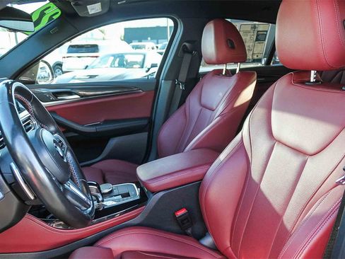 Used 2022 BMW X4 M40i w/ Premium Package image 22