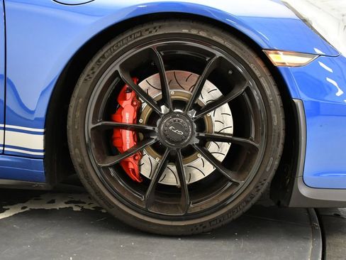 Used 2015 Porsche 911 GT3 image 19