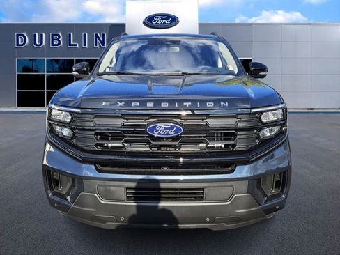 New 2025 Ford Expedition Active image 2