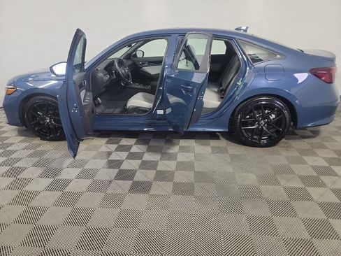 Certified 2025 Honda Civic Sport image 15