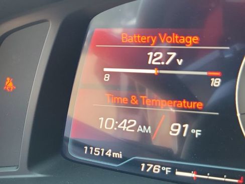 Used 2022 Chevrolet Corvette Stingray Premium Cpe w/ Z51 Performance Package RWD image 30