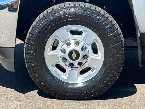 Used 2016 Chevrolet Silverado 2500 LT w/ LT Convenience Package AWD/4WD image 24