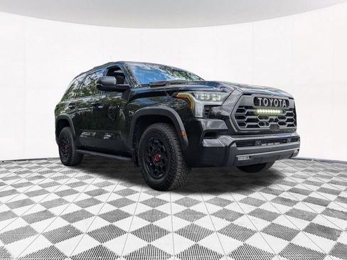 Used 2024 Toyota Sequoia TRD Pro AWD/4WD image 19