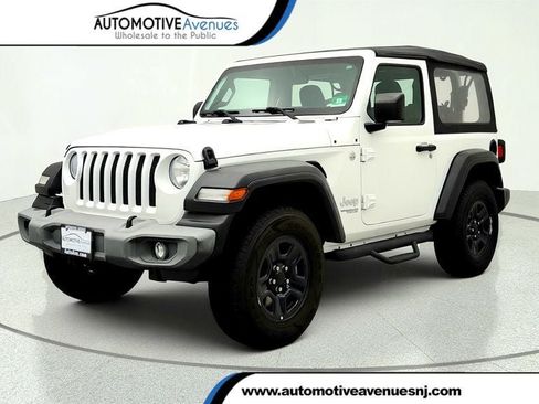 Used 2018 Jeep Wrangler Sport AWD/4WD image 1