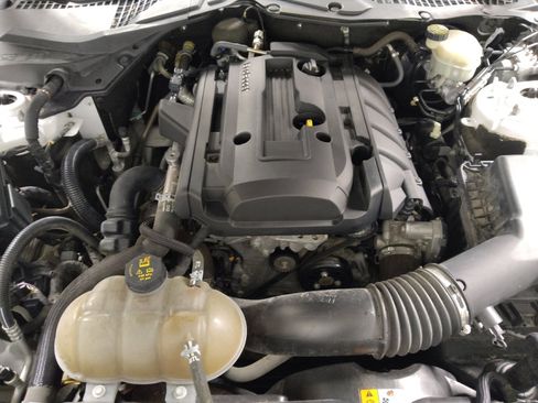 Used 2017 Ford Mustang Coupe image 30