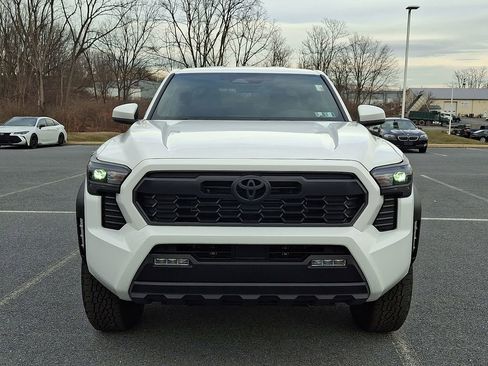 New 2026 Toyota Tacoma TRD Off-Road AWD/4WD image 2