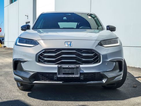 Used 2023 Honda HR-V Sport image 4