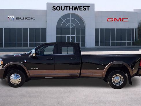 Used 2024 RAM 3500 Limited w/ Safety Group AWD/4WD image 3
