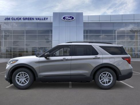 New 2026 Ford Explorer Active RWD image 3