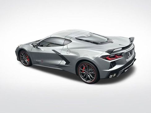 Used 2024 Chevrolet Corvette Stingray Coupe w/ Z51 Performance Package image 25