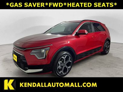 Used 2023 Kia Niro EX Touring
