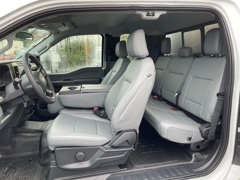 New 2025 Ford F350 XL w/ XL Chrome Package image 8