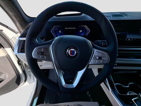 New 2026 BMW ALPINA XB7 AWD/4WD image 40