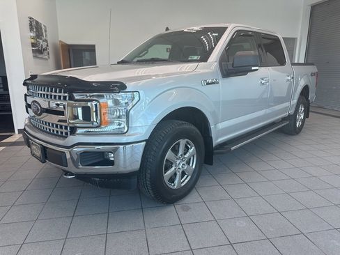 Used 2019 Ford F150 XLT w/ Equipment Group 302A Luxury image 3