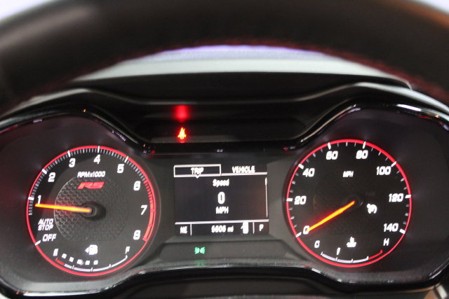 Used 2024 Chevrolet Trax RS w/ Driver Confidence Package FWD image 18