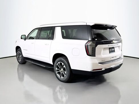 New 2026 Chevrolet Suburban LT w/ Comfort Package image 5