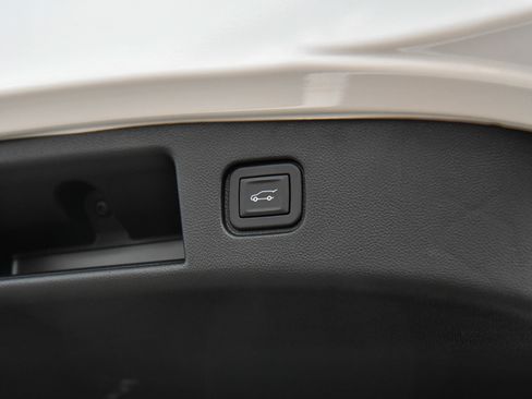 Used 2024 Honda Prologue Touring image 45