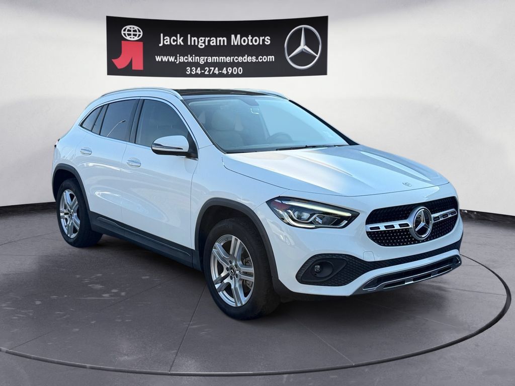 Certified 2022 Mercedes-Benz GLA 250 w/ Premium Package Lite image 7